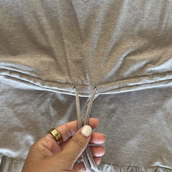 Beyond Yoga Beige Tan Flutter Sleeve Mini Dress Size XS - Picture 3 of 7